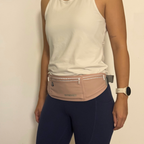 banano move rosa vista lateral mujer